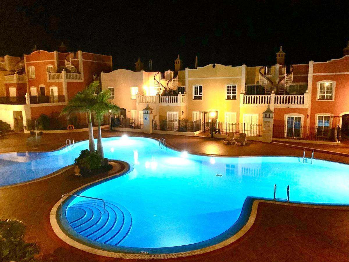 Elegant Palm Mar Apartment Exterior foto